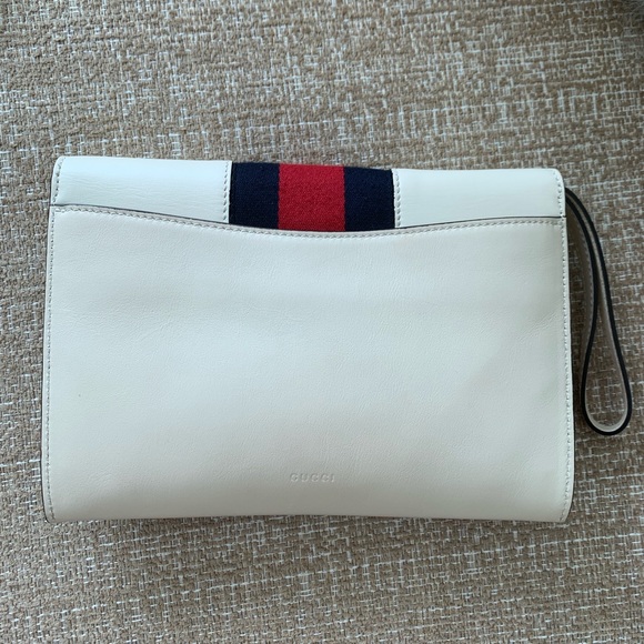 Gucci Sylvie Small Wristlet Clutch Bag - Picture 6 of 8